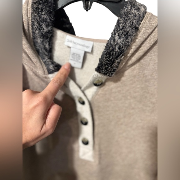 Soft Surroundings Cabin Cuddle Up Fur Trim Hoodie - Picture 4 of 4